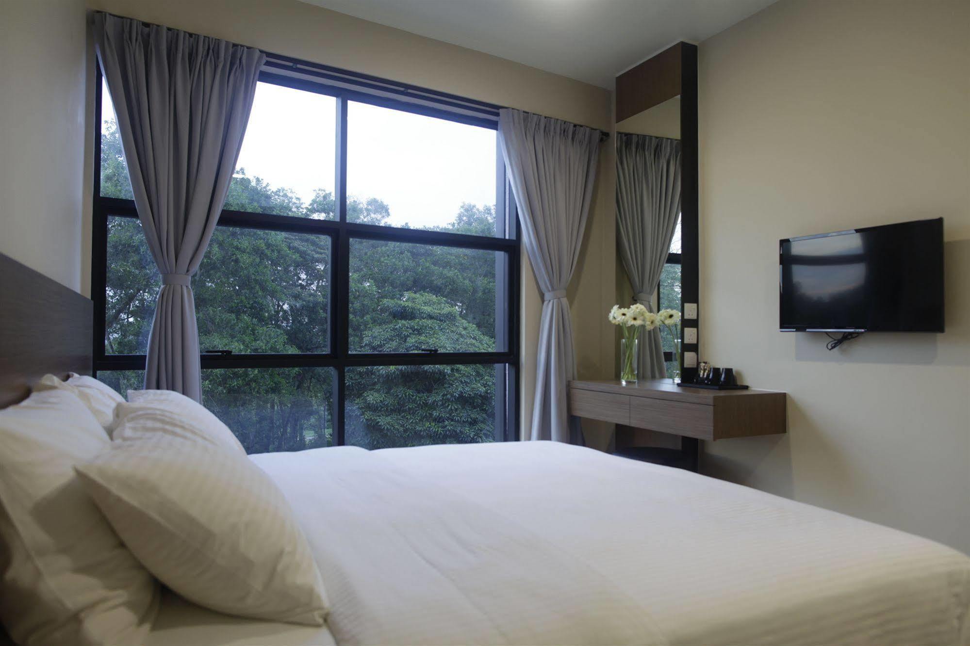 ג'והור בהרו I Am Jazz Hotel מראה חיצוני תמונה